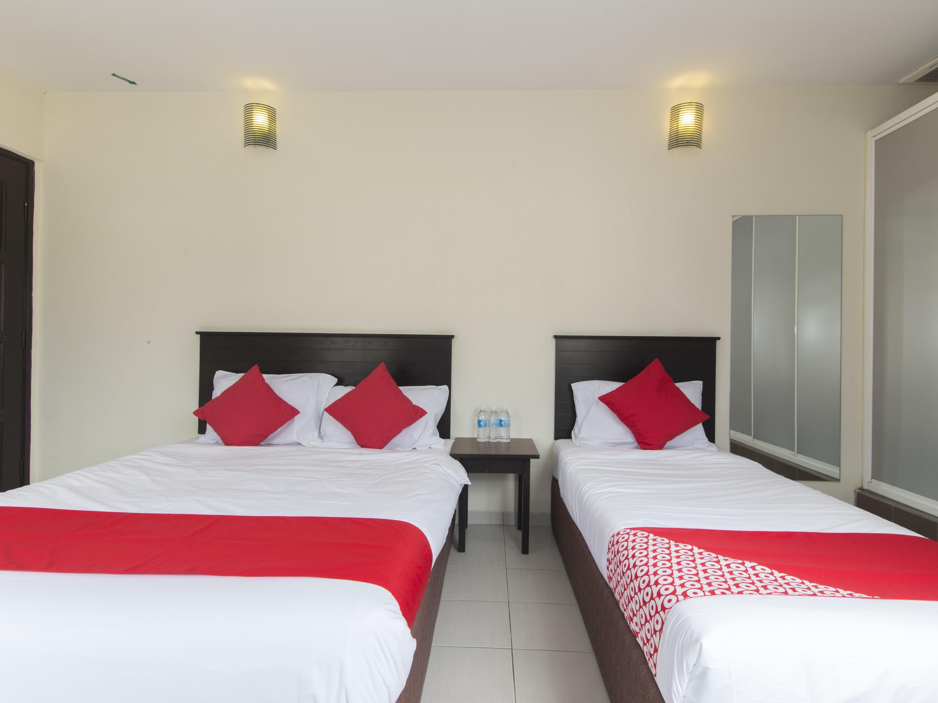 Oyo 91130 Hotel 91 Bukit Mewah Kajang Exterior photo
