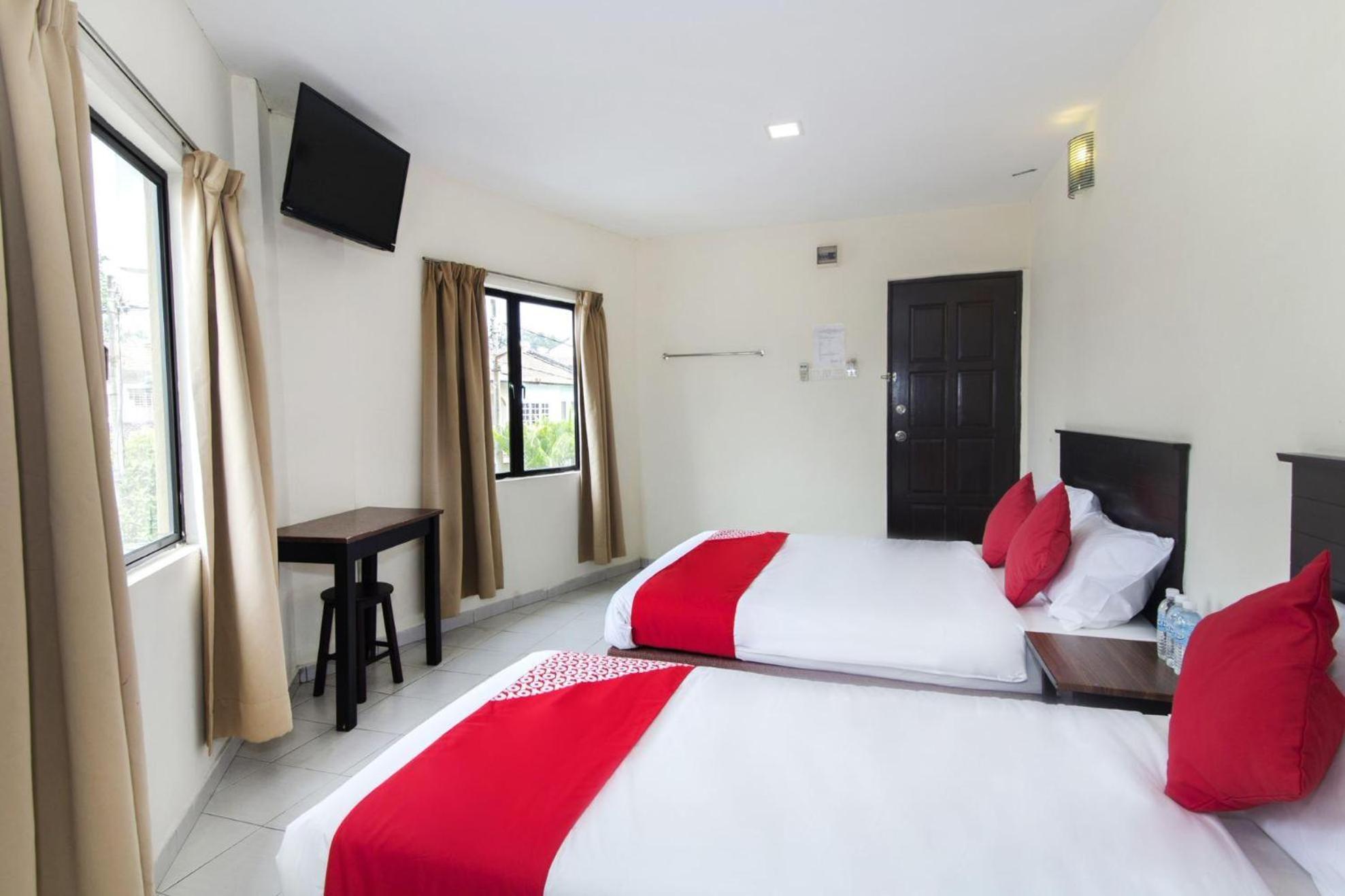 Oyo 91130 Hotel 91 Bukit Mewah Kajang Exterior photo